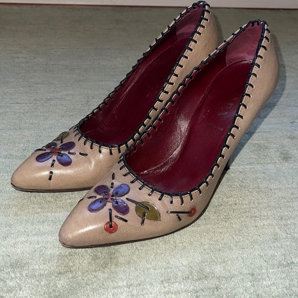 Prada Shoes - Prada Floral Appliqué Pumps - Size 37.5